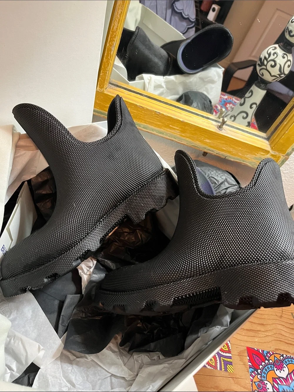 NEW Burberry Marsh Low Chelsea Boots Womens size US 6 or Eu 36